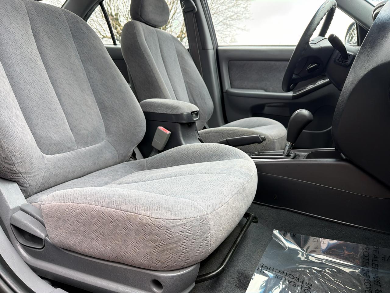 Hyundai Elantra GLS 4-Door 2005