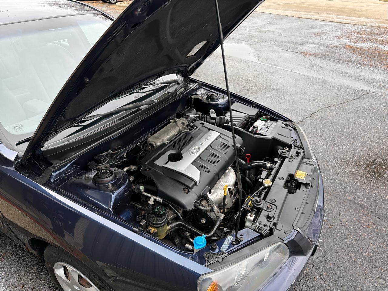 Hyundai Elantra GLS 4-Door 2005