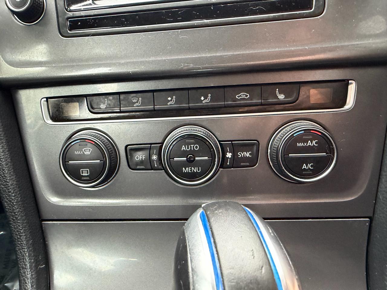 Volkswagen e-Golf SEL Premium 2015