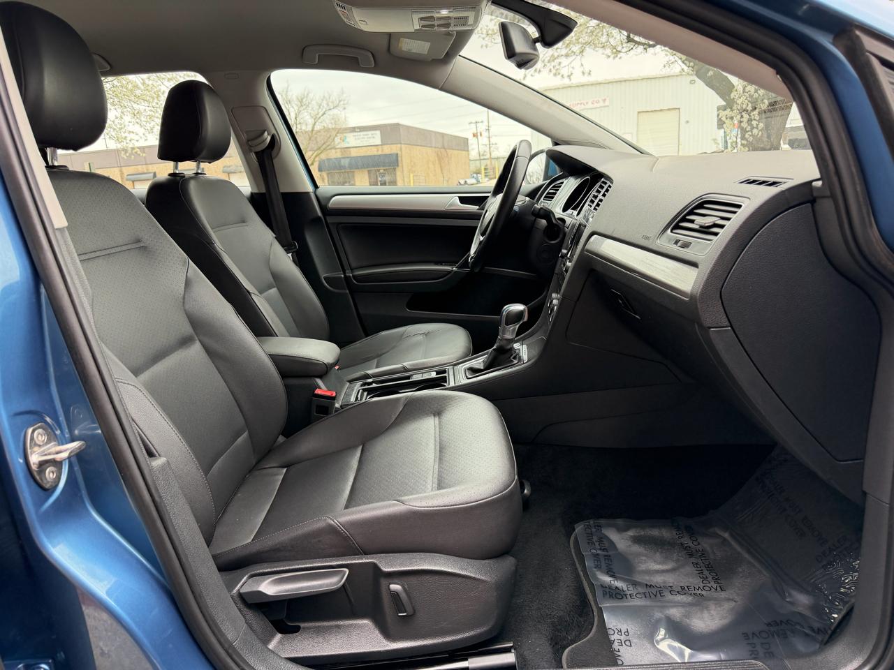 Volkswagen e-Golf SEL Premium 2015