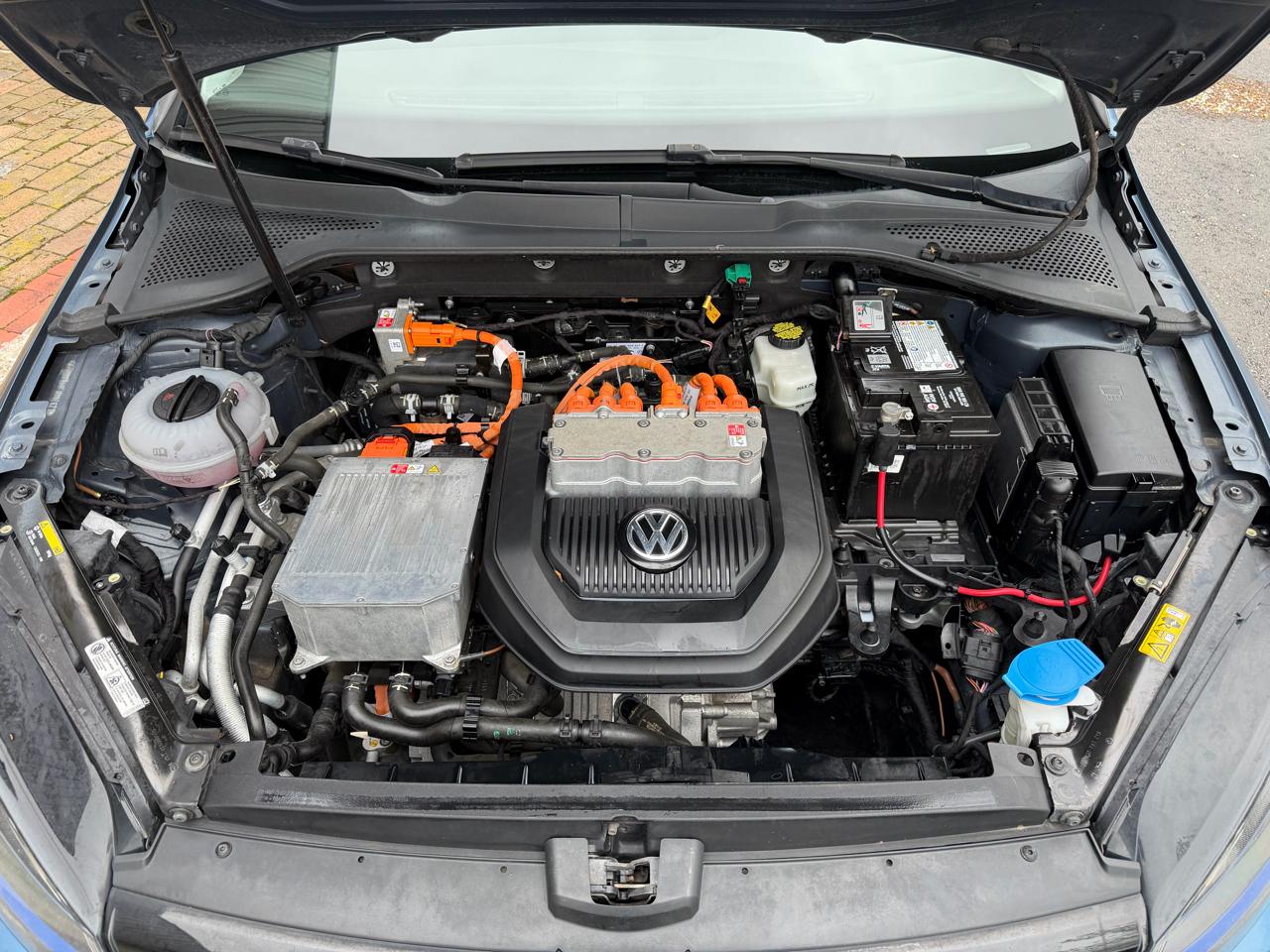 Volkswagen e-Golf SEL Premium 2015