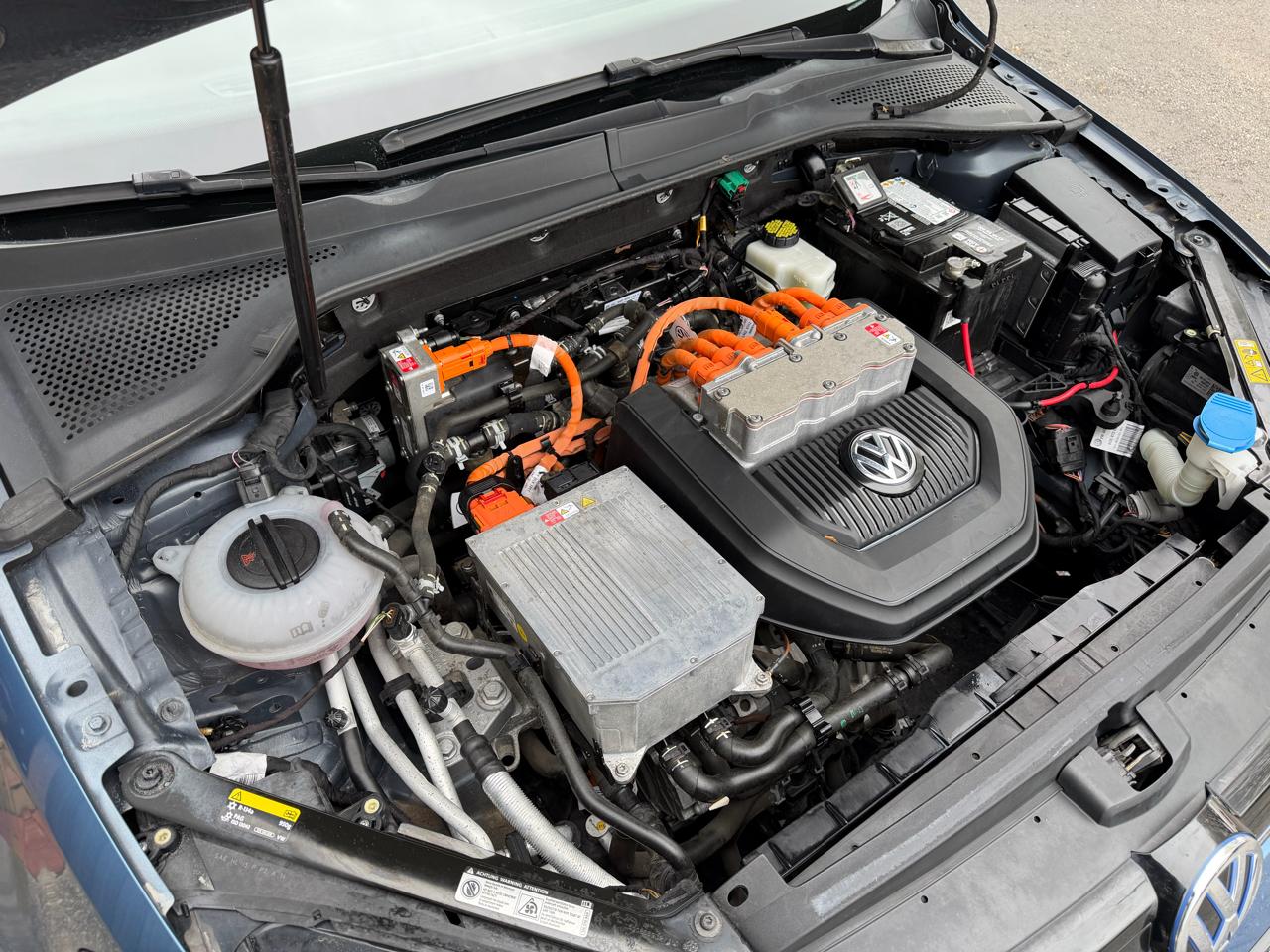 Volkswagen e-Golf SEL Premium 2015