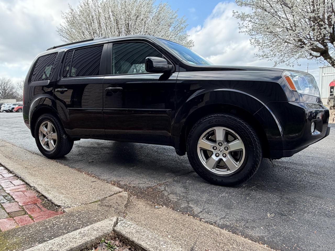 Honda Pilot EX-L 2WD with DVD 2009