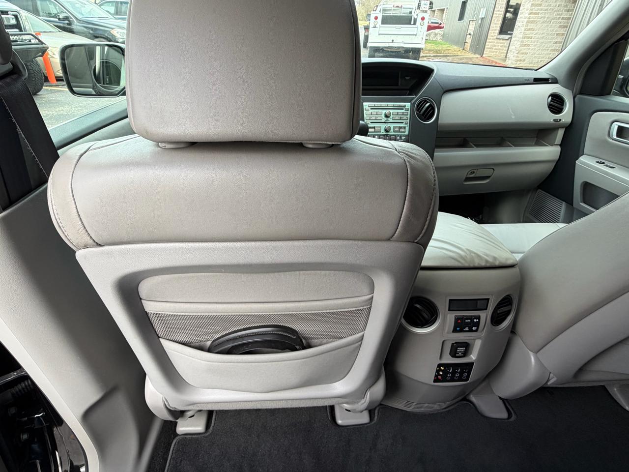 Honda Pilot EX-L 2WD with DVD 2009