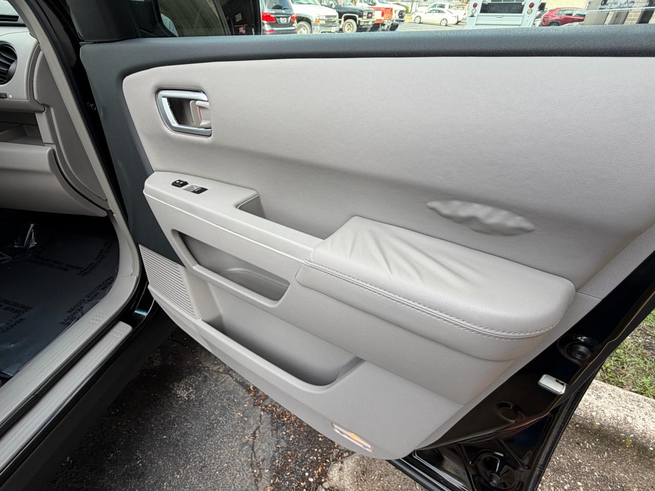 Honda Pilot EX-L 2WD with DVD 2009