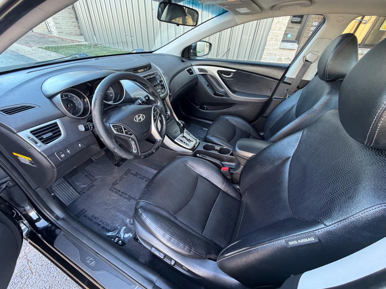 Hyundai Elantra GLS M/T 2013