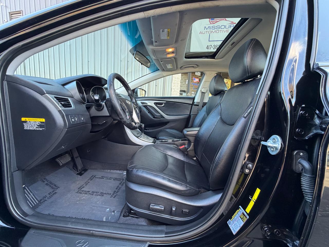 Hyundai Elantra GLS M/T 2013