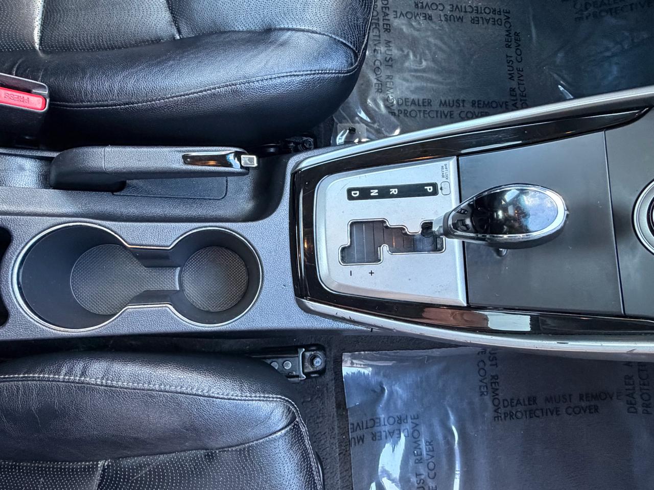 Hyundai Elantra GLS M/T 2013