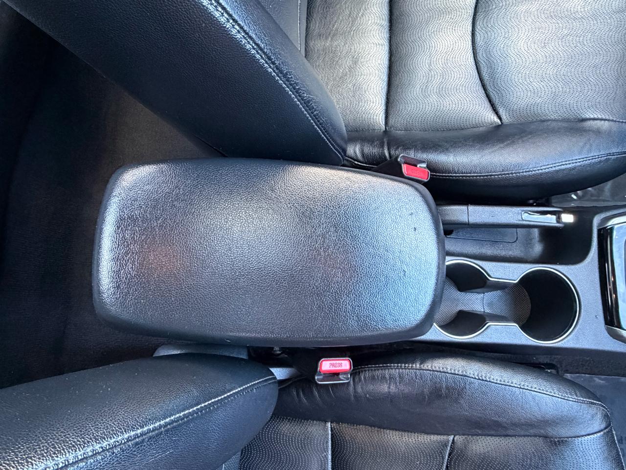 Hyundai Elantra GLS M/T 2013