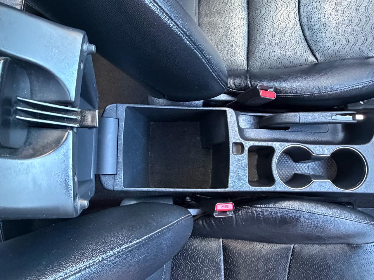 Hyundai Elantra GLS M/T 2013