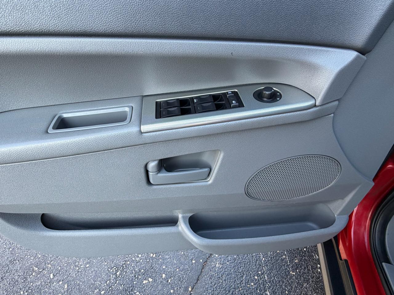 Jeep Grand Cherokee Laredo 4WD 2005