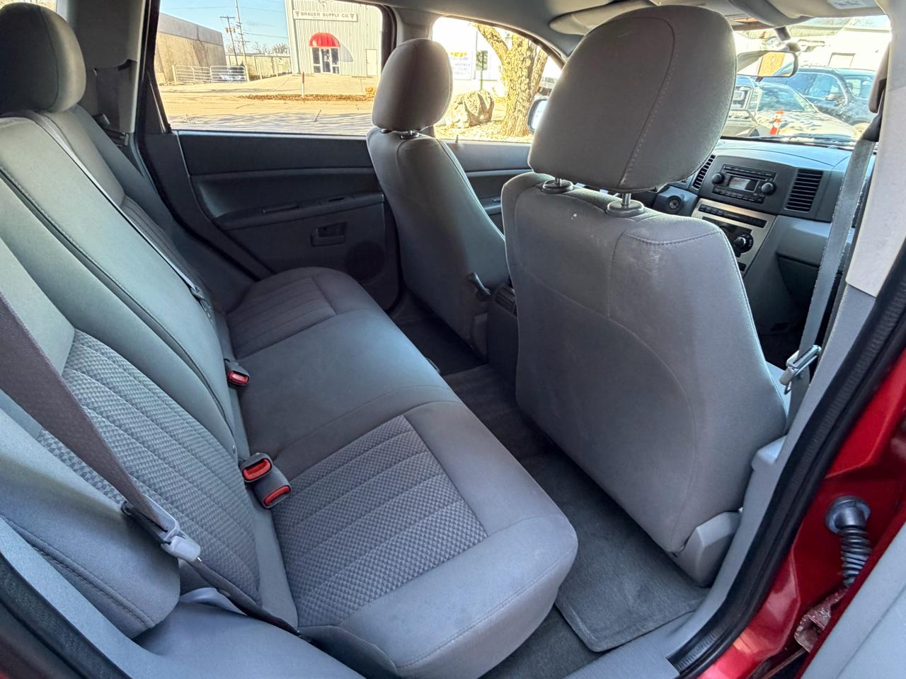 Jeep Grand Cherokee Laredo 4WD 2005