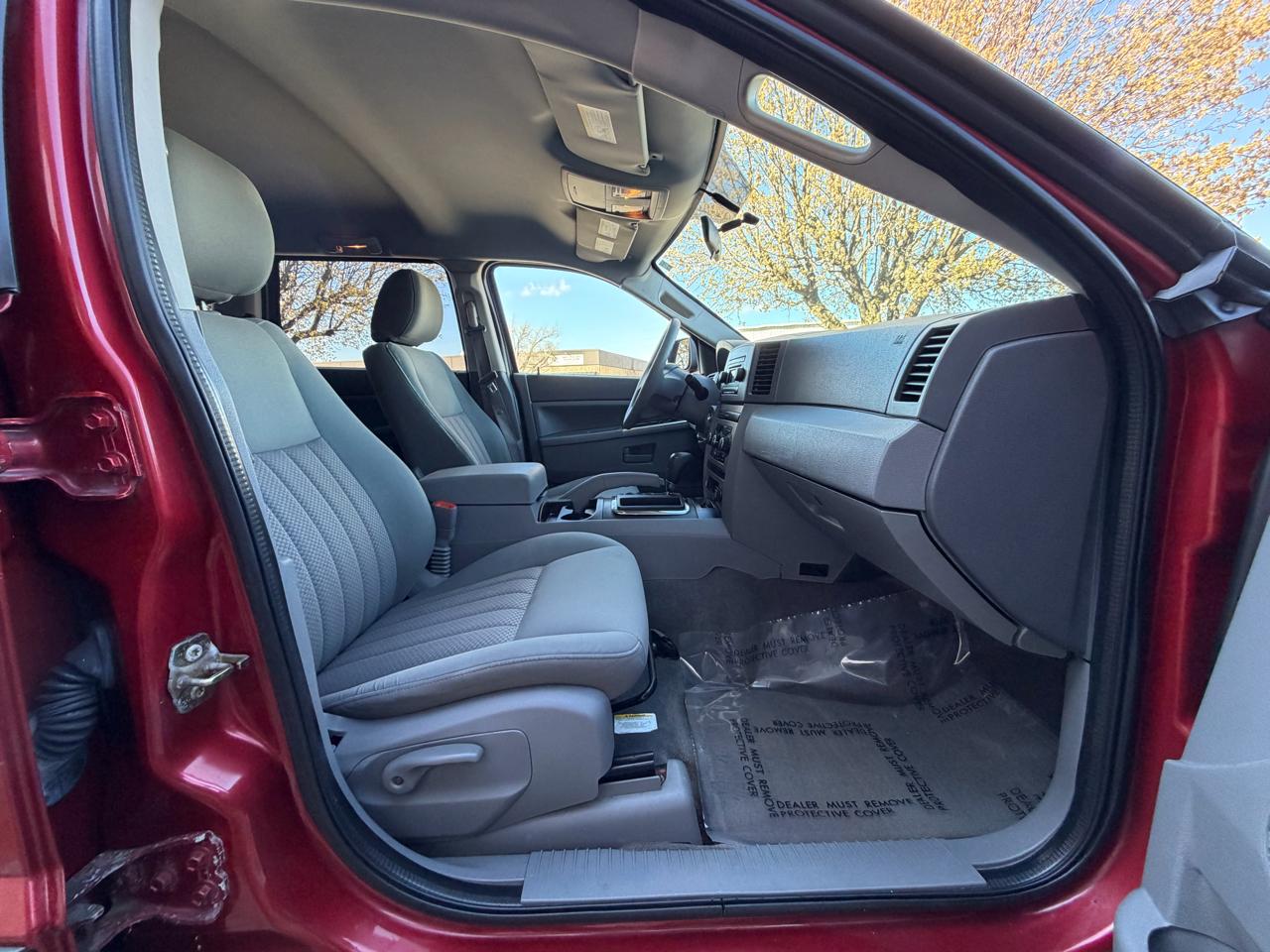 Jeep Grand Cherokee Laredo 4WD 2005