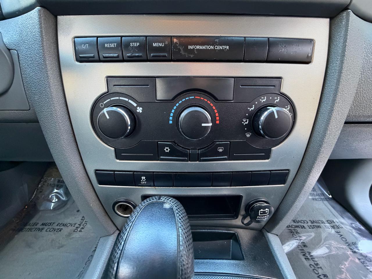 Jeep Grand Cherokee Laredo 4WD 2005