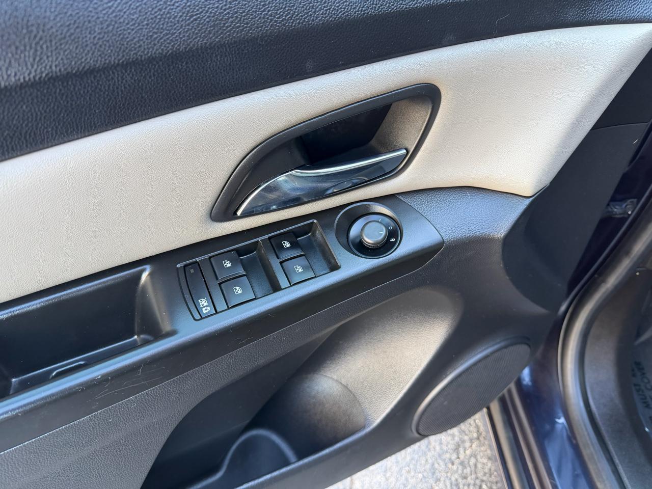 Chevrolet Cruze 1LT Auto 2014