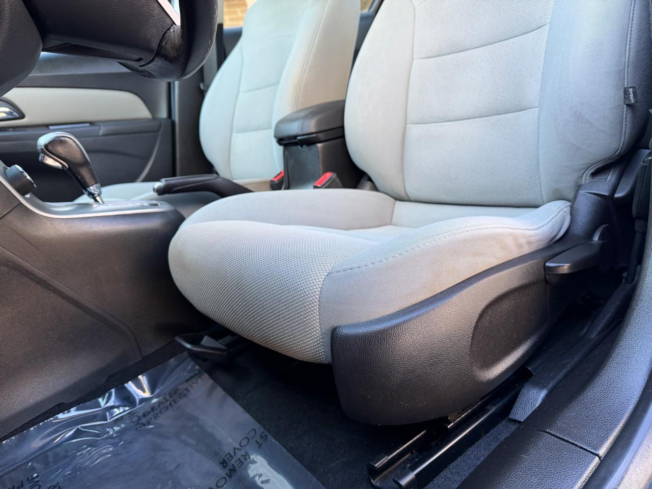 Chevrolet Cruze 1LT Auto 2014