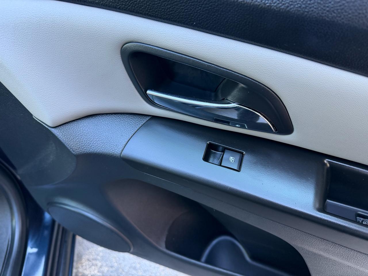 Chevrolet Cruze 1LT Auto 2014