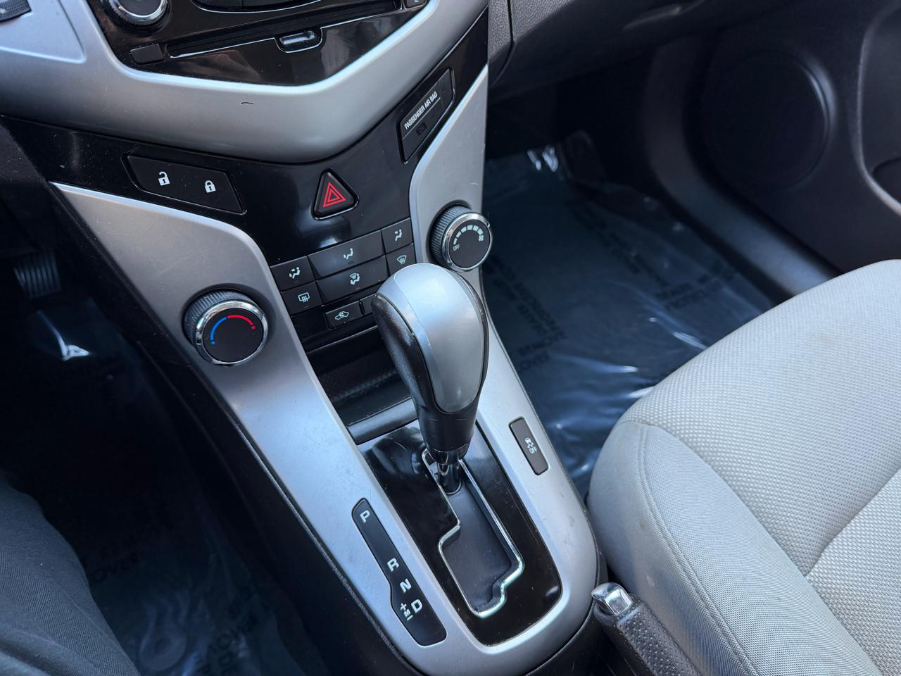 Chevrolet Cruze 1LT Auto 2014