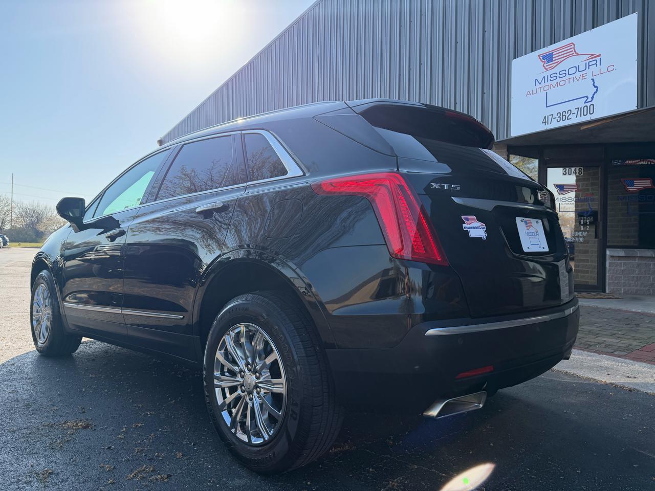 Cadillac XT5 Base 2018
