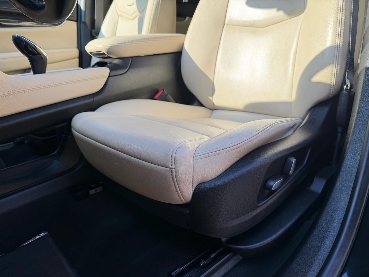 Cadillac XT5 Base 2018