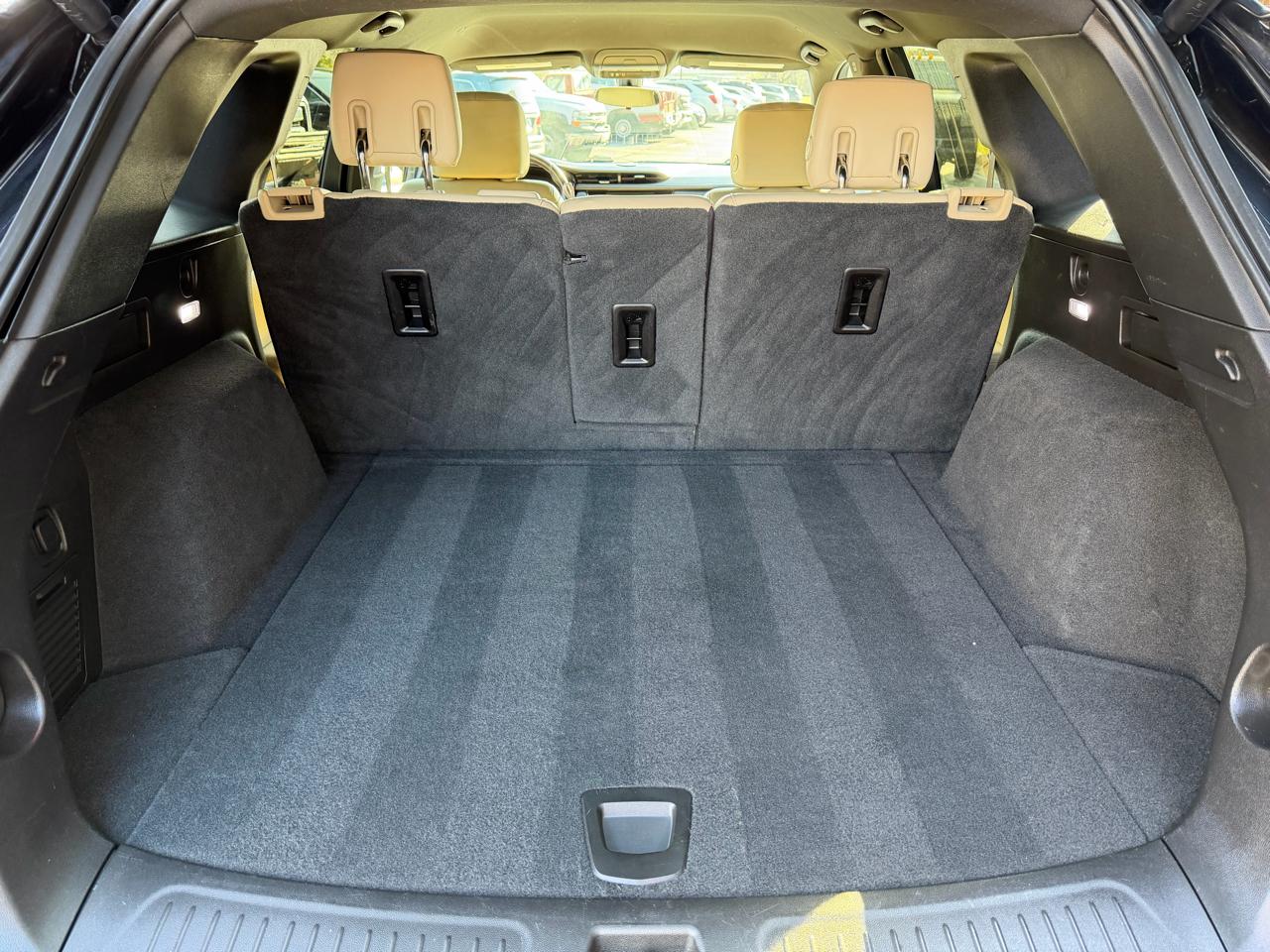 Cadillac XT5 Base 2018