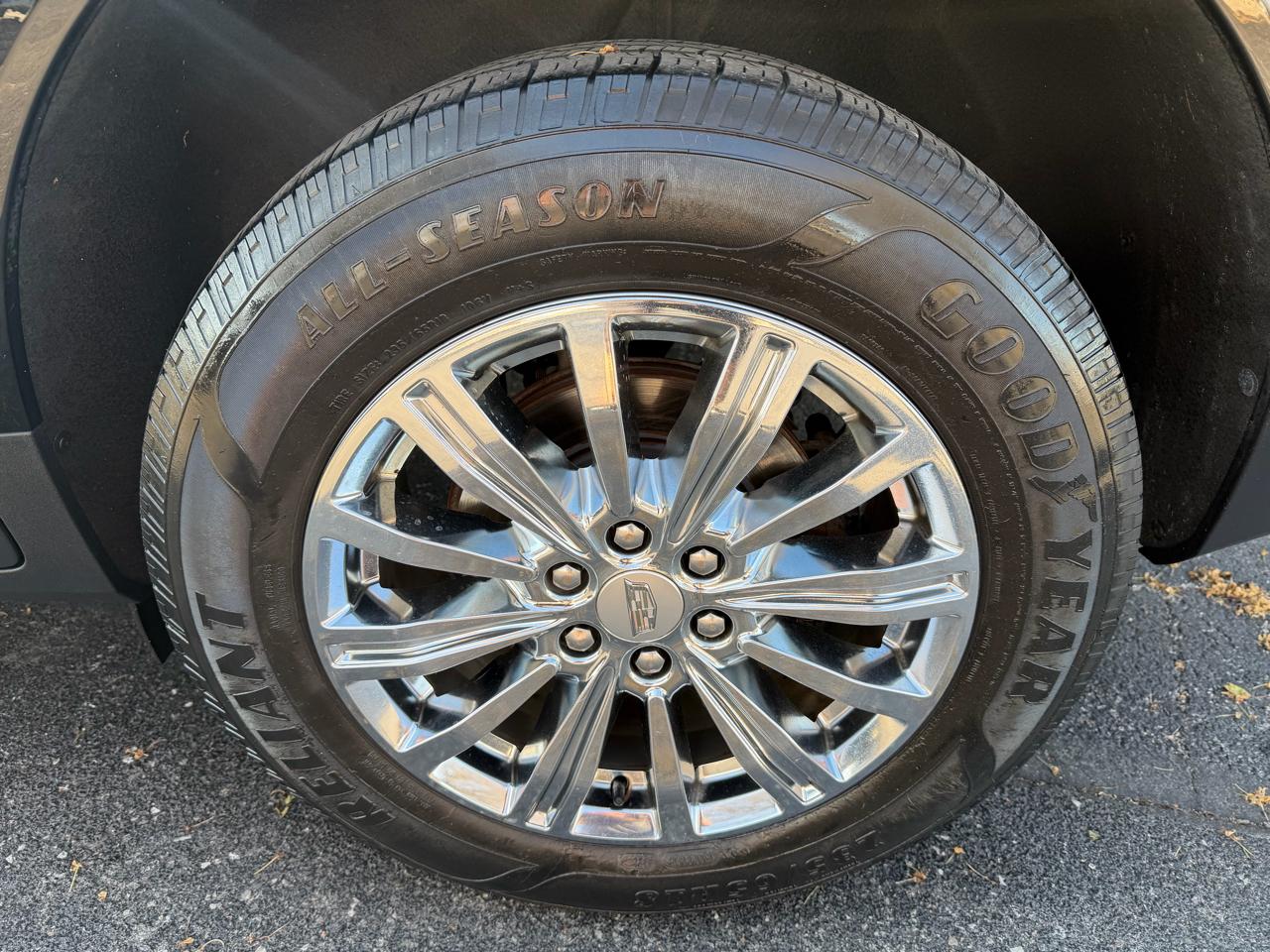 Cadillac XT5 Base 2018