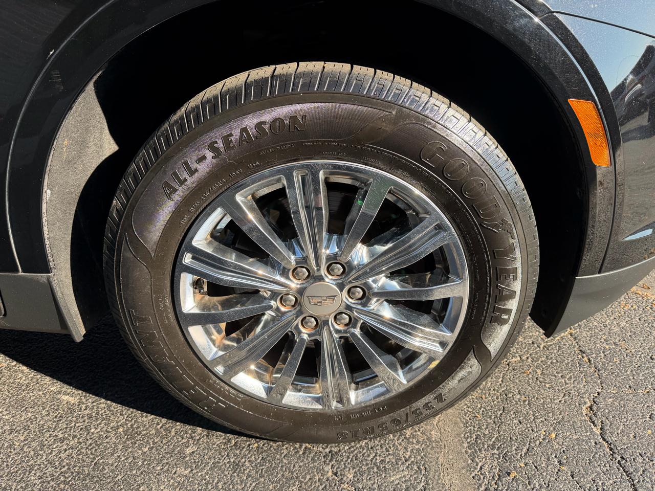 Cadillac XT5 Base 2018