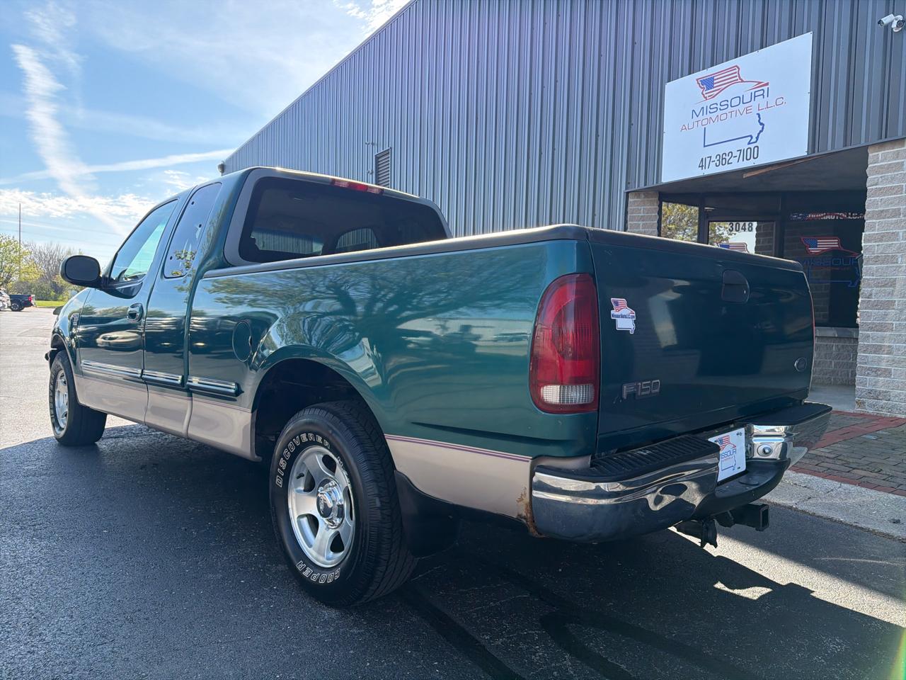 Ford F-150 XL SuperCab Short Bed 2WD 1998