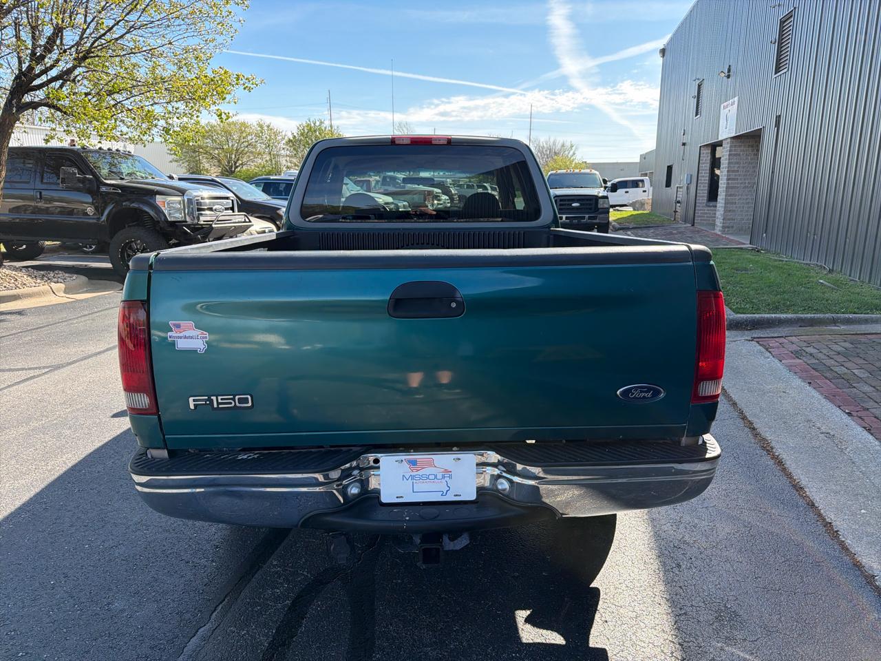 Ford F-150 XL SuperCab Short Bed 2WD 1998