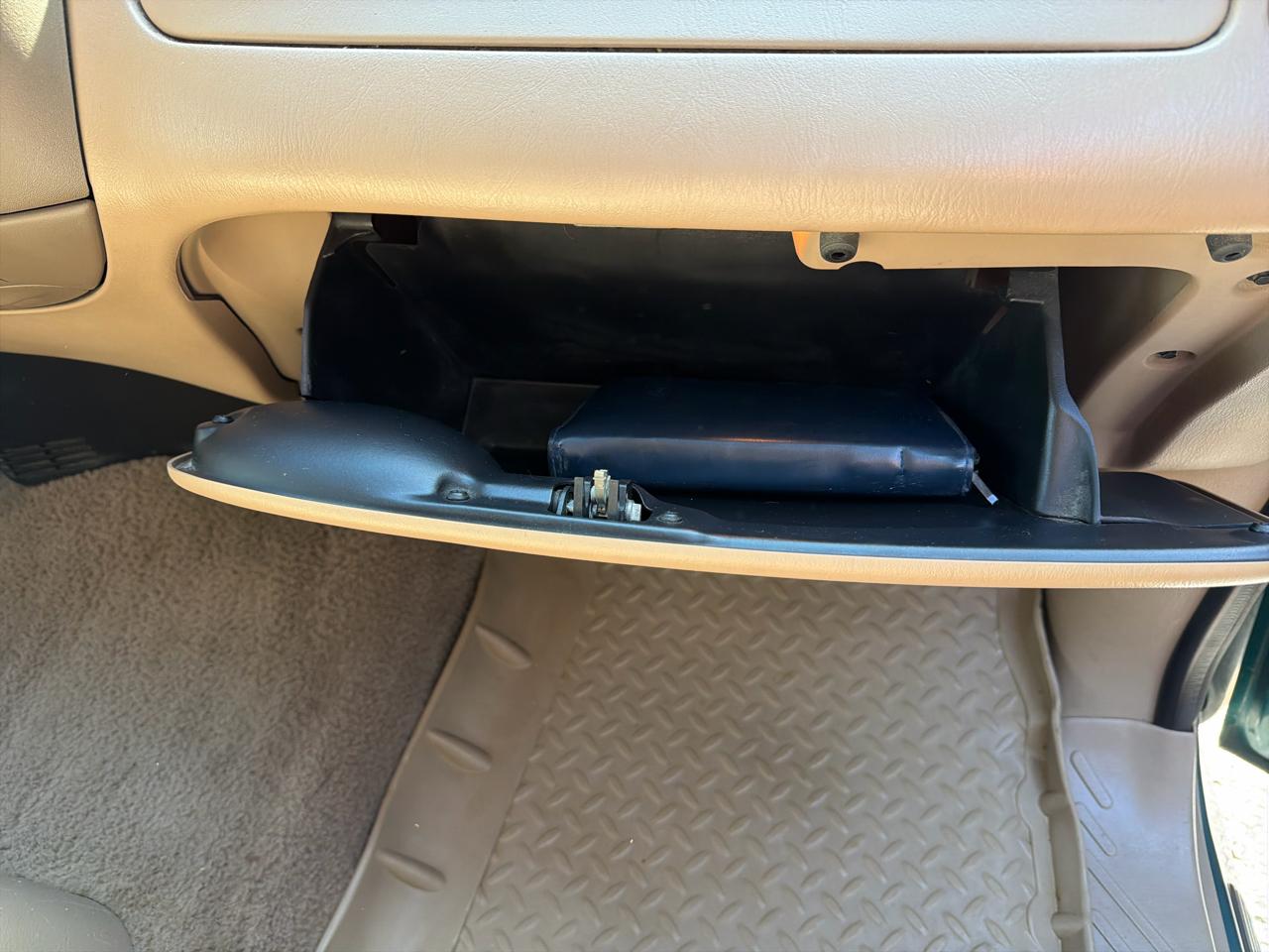 Ford F-150 XL SuperCab Short Bed 2WD 1998