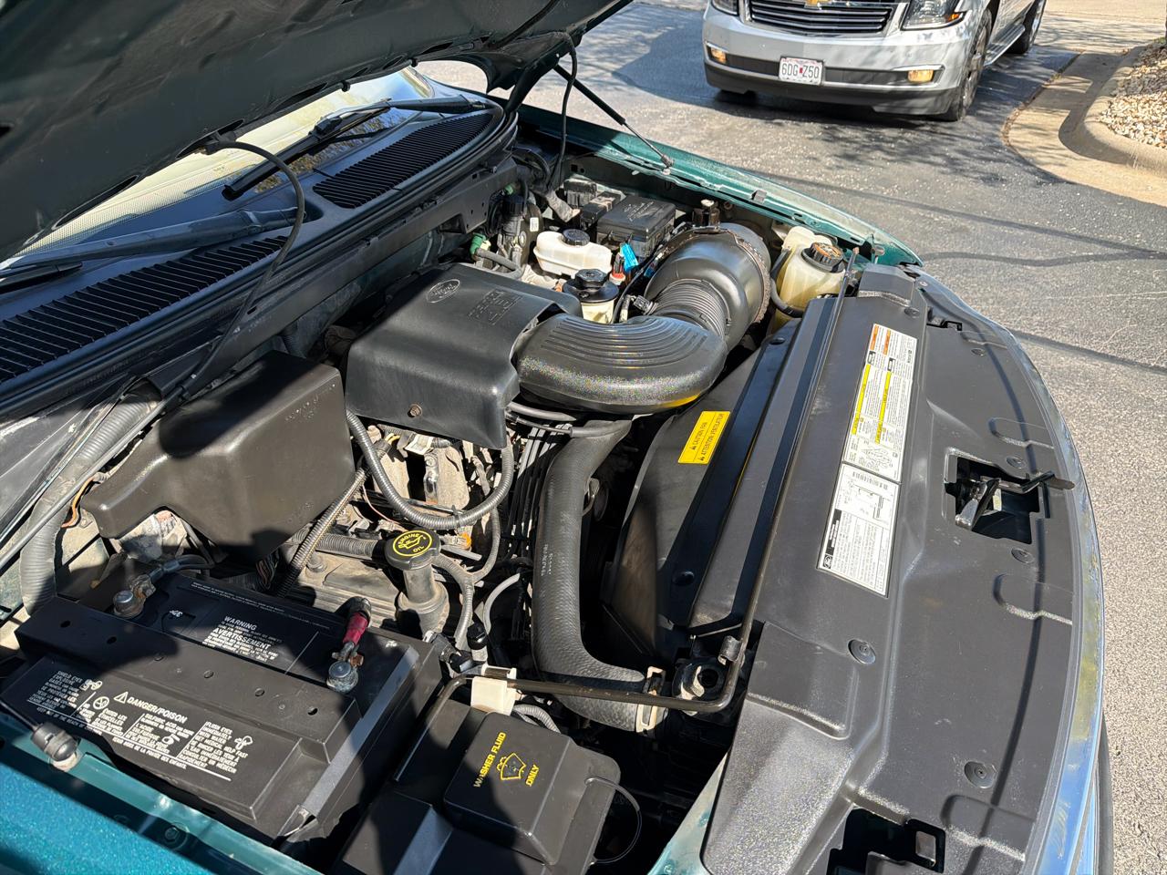 Ford F-150 XL SuperCab Short Bed 2WD 1998