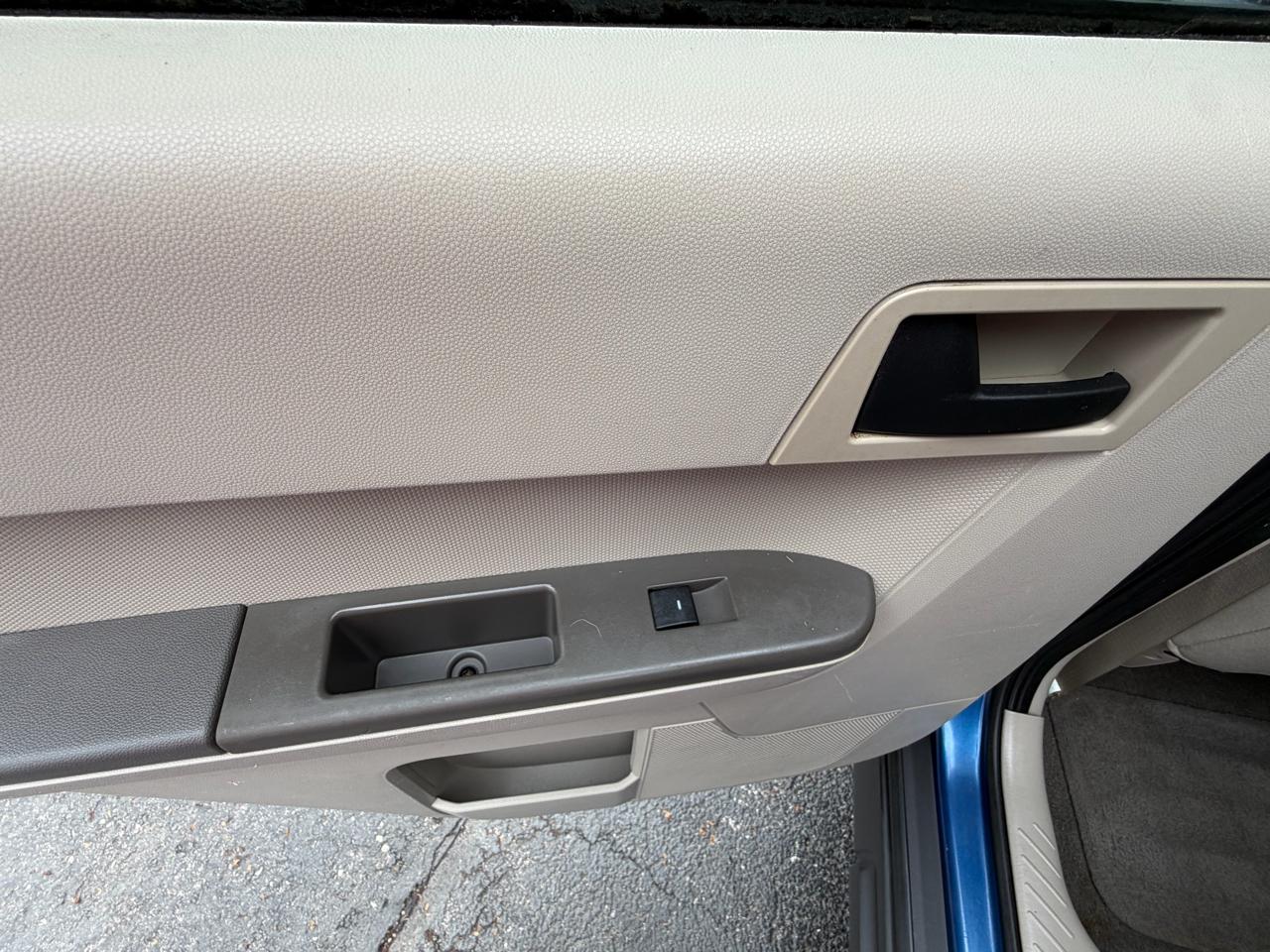 Ford Escape XLT 4WD V6 2008