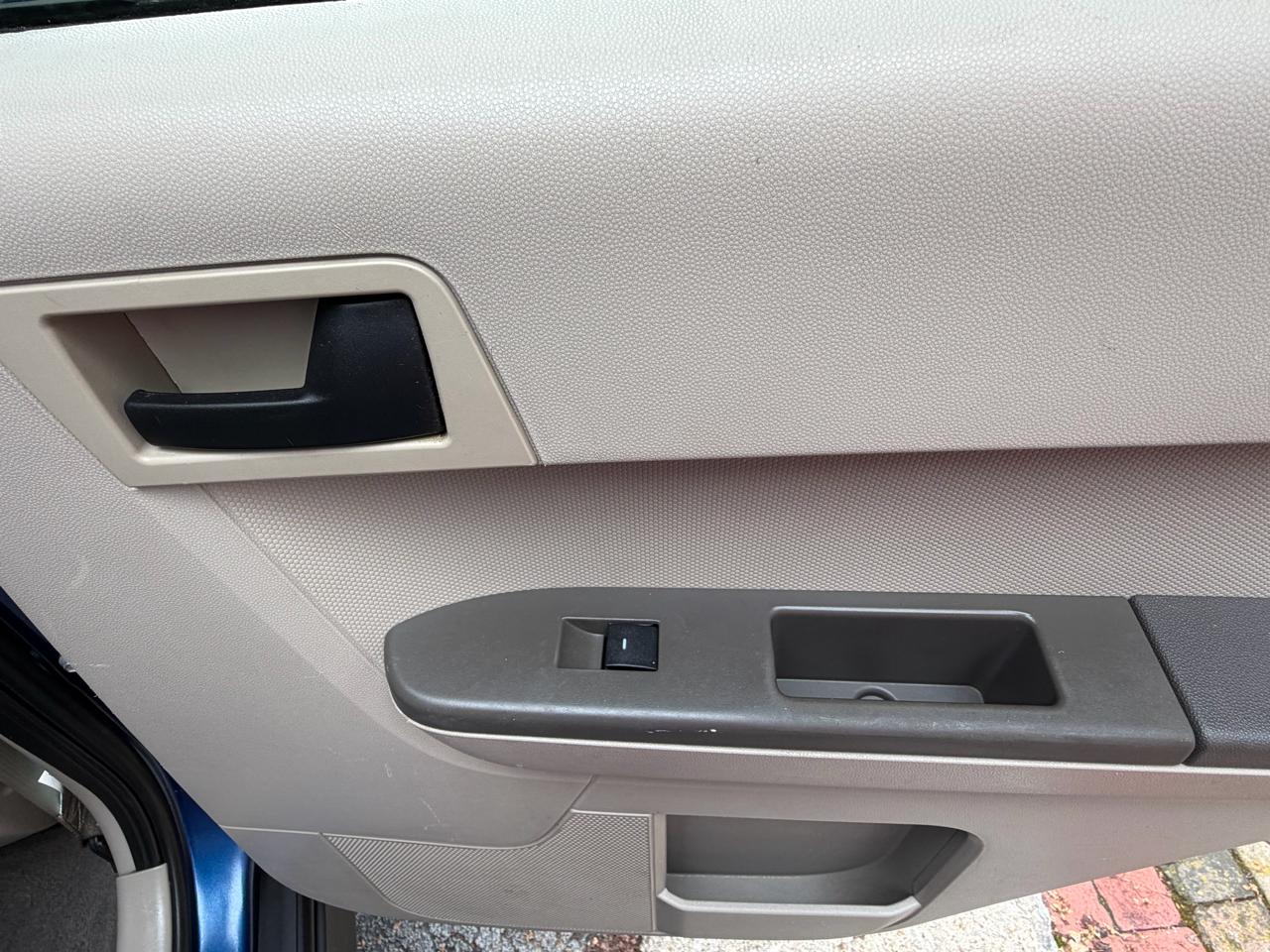 Ford Escape XLT 4WD V6 2008