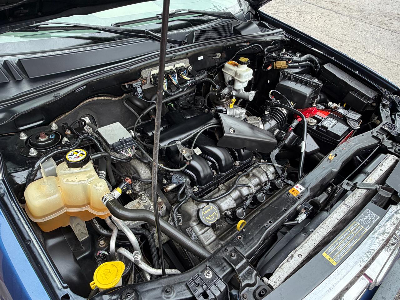 Ford Escape XLT 4WD V6 2008