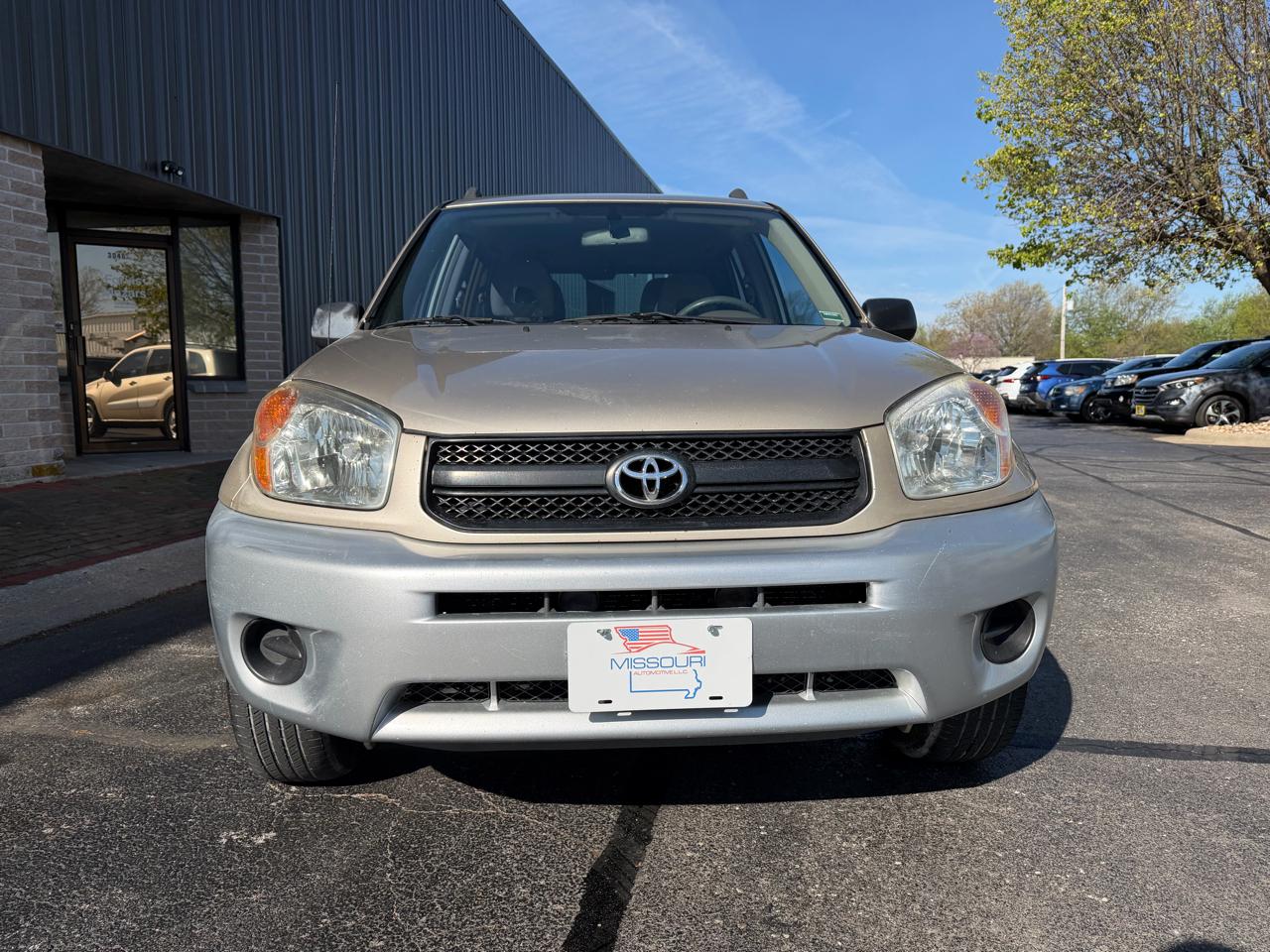 Toyota RAV4 2WD 2004