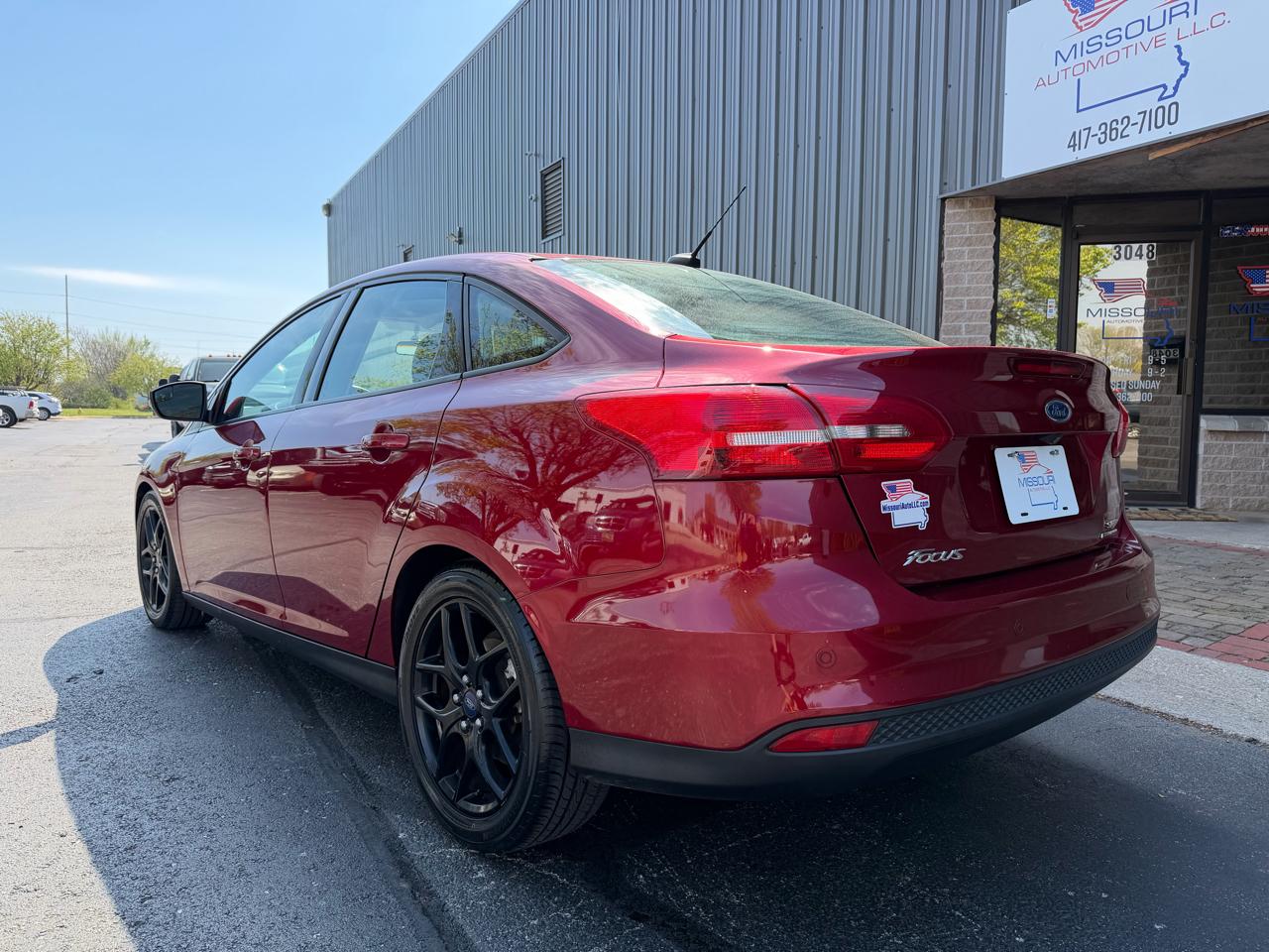 Ford Focus SE Sedan 2016