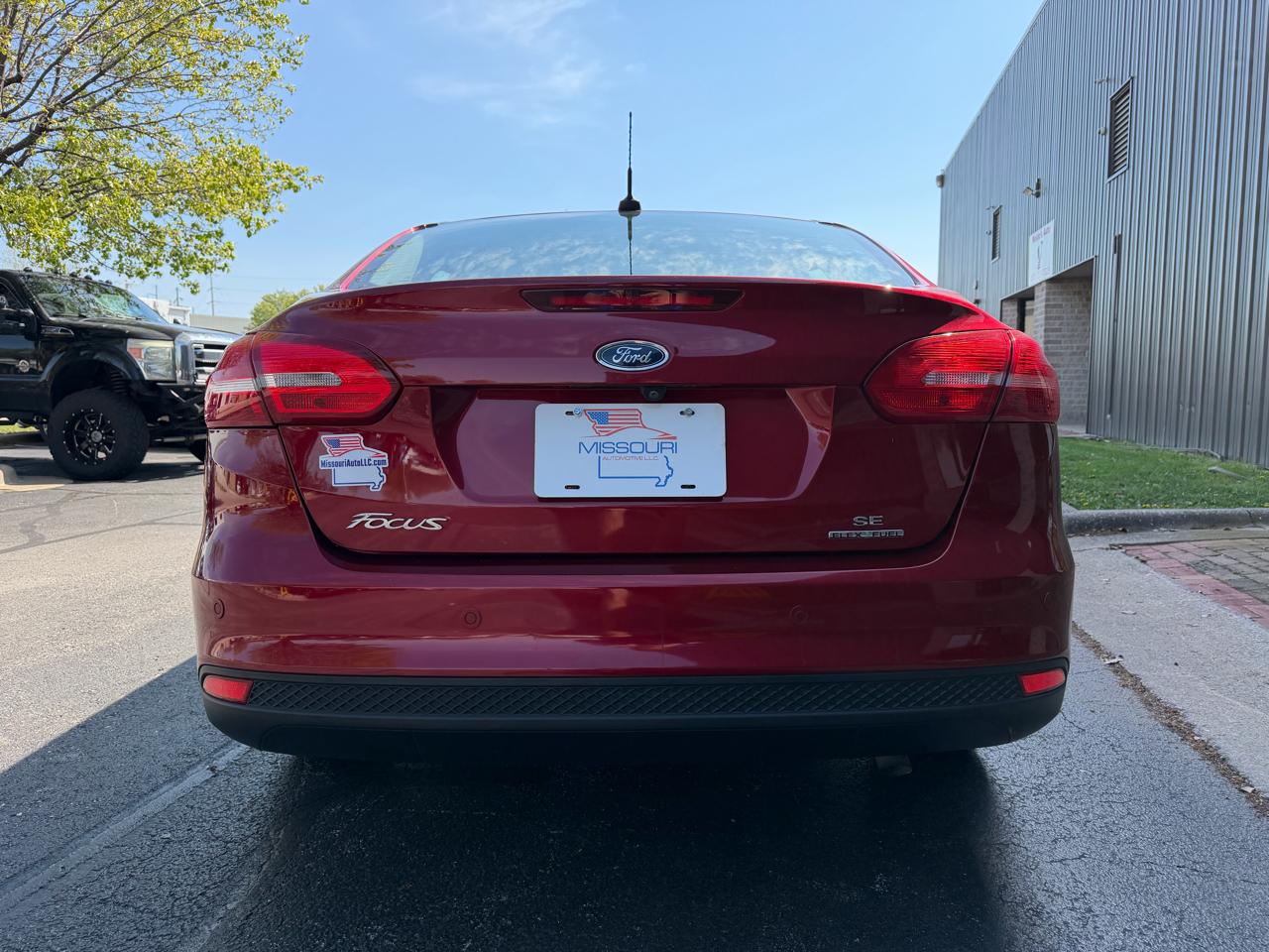 Ford Focus SE Sedan 2016