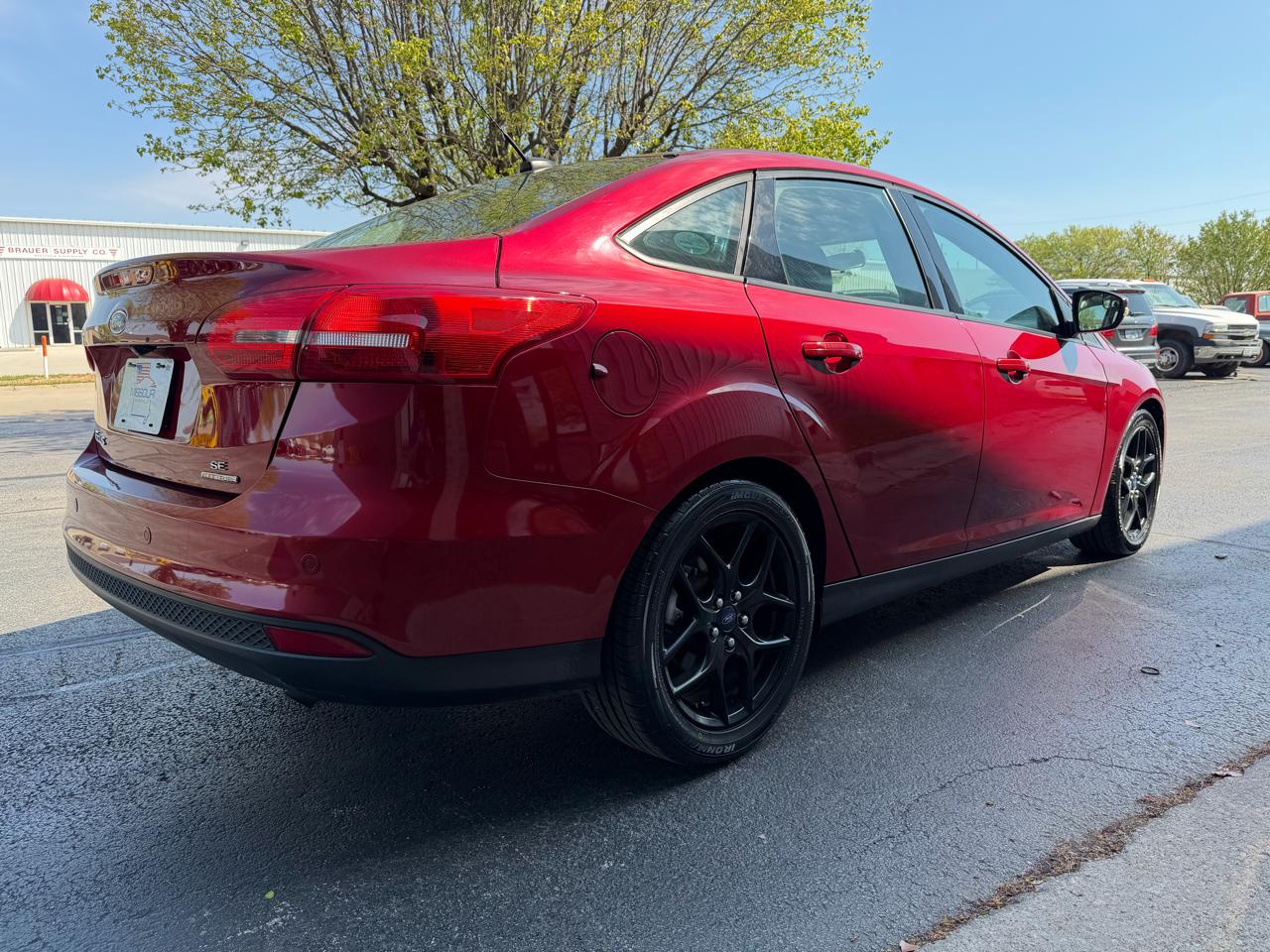 Ford Focus SE Sedan 2016