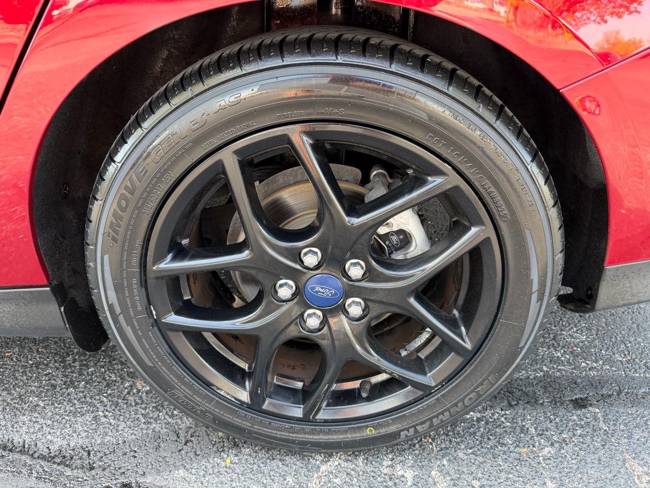 Ford Focus SE Sedan 2016