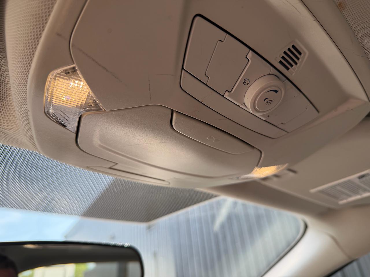 Ford Focus SE Sedan 2016