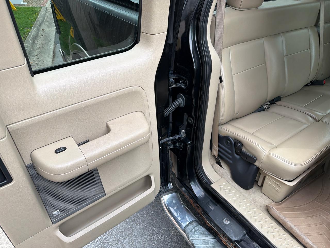 Ford F-150 Lariat SuperCab 4WD 2006