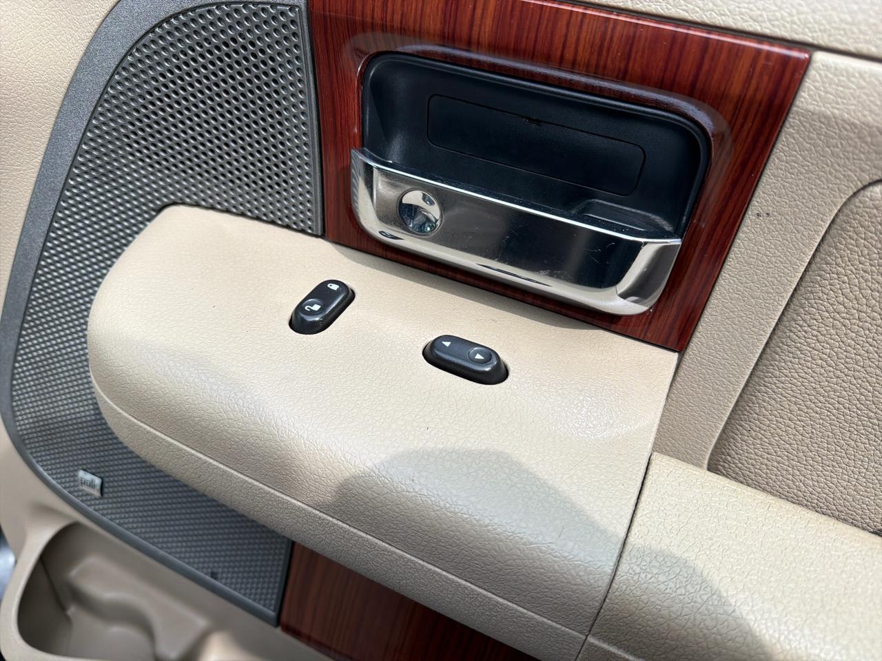 Ford F-150 Lariat SuperCab 4WD 2006