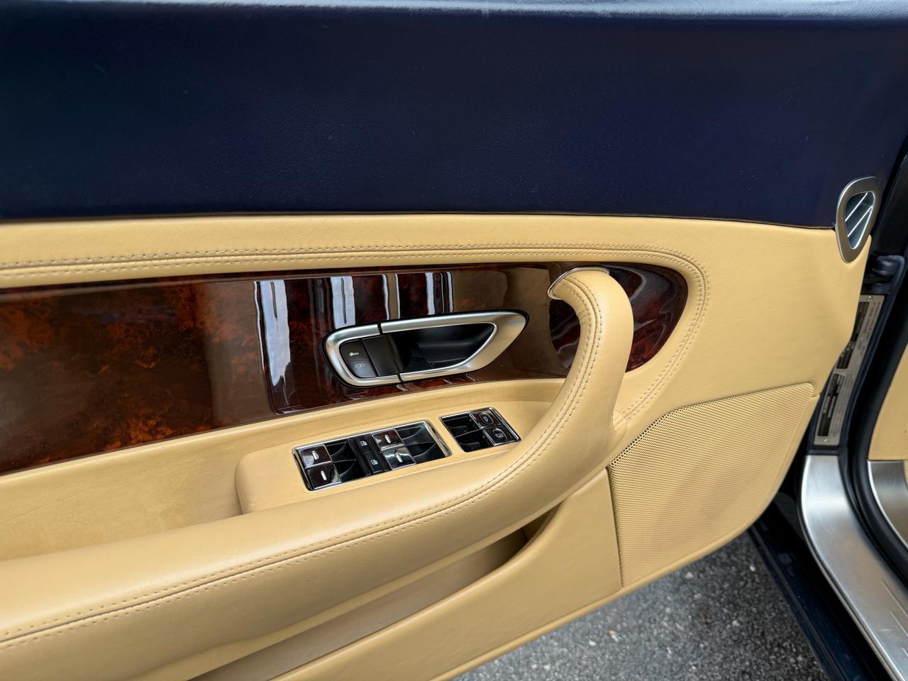 Bentley Continental GT Coupe 2006