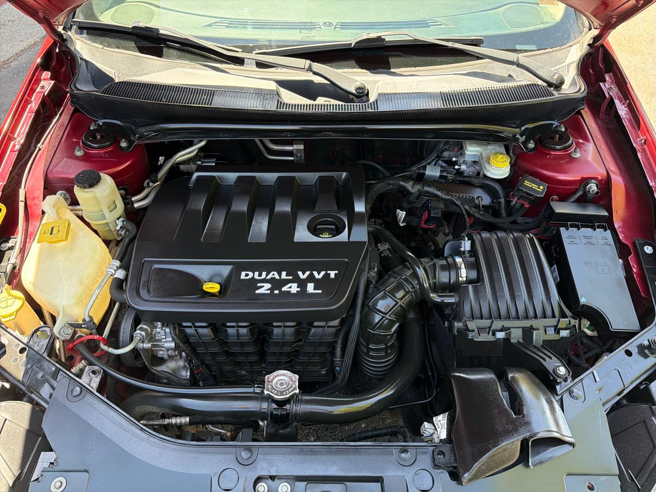 Chrysler 200 Touring 2012