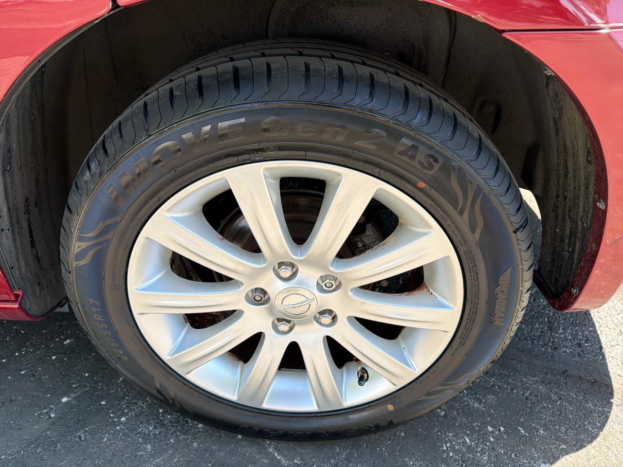 Chrysler 200 Touring 2012