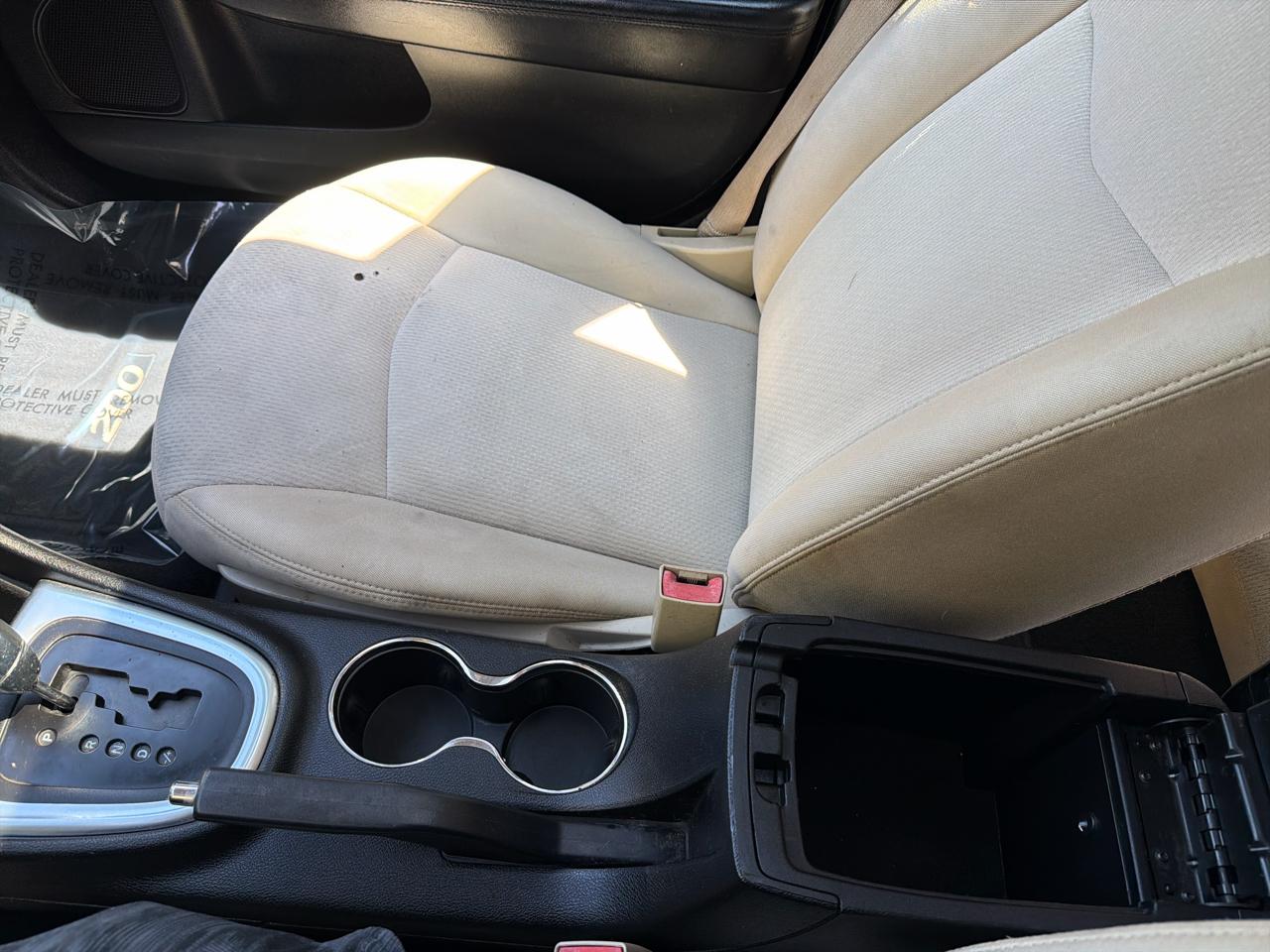 Chrysler 200 Touring 2012