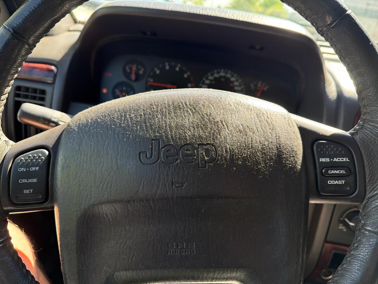 Jeep Grand Cherokee Limited 4WD 2000