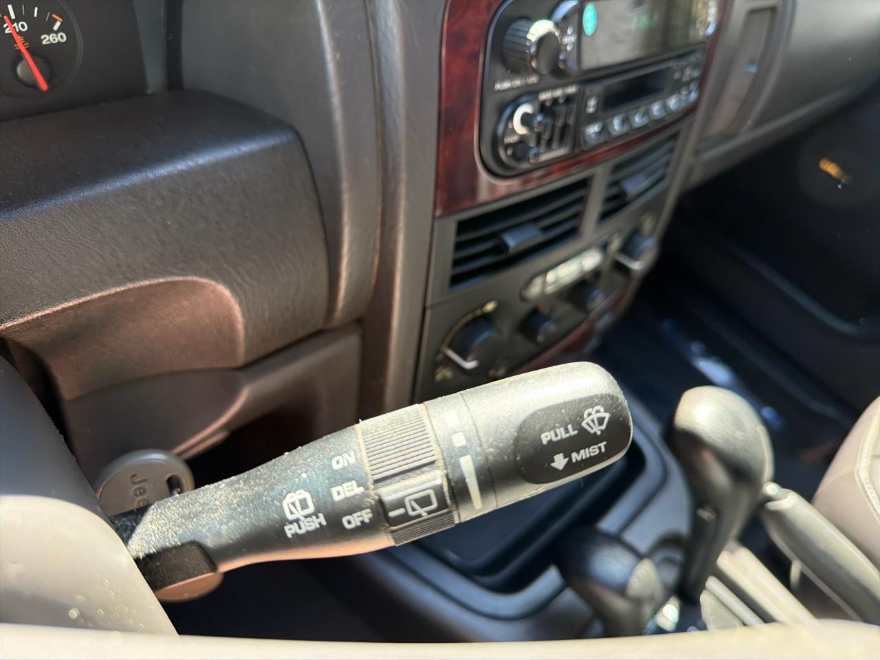 Jeep Grand Cherokee Limited 4WD 2000