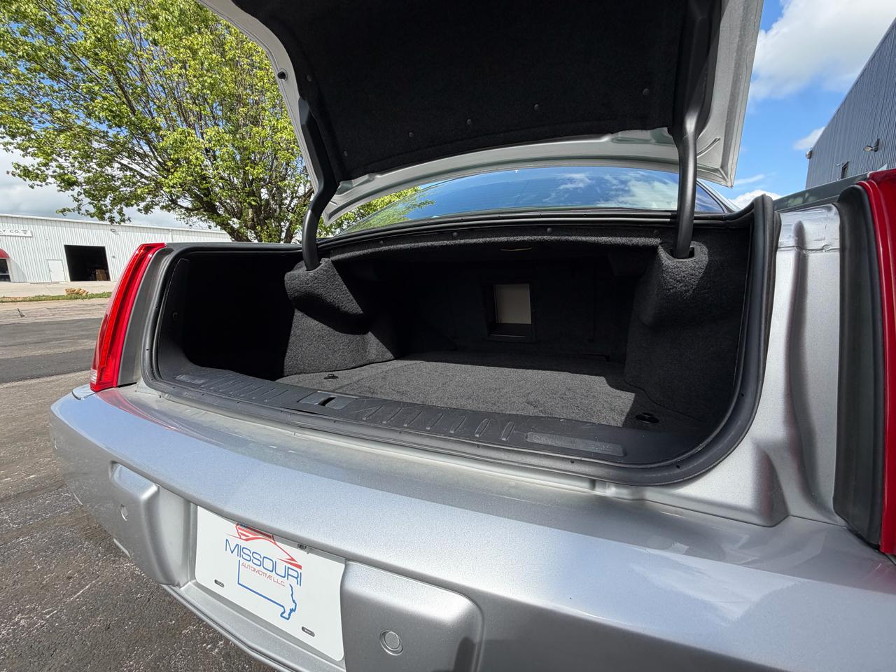 Cadillac DTS Luxury 2010