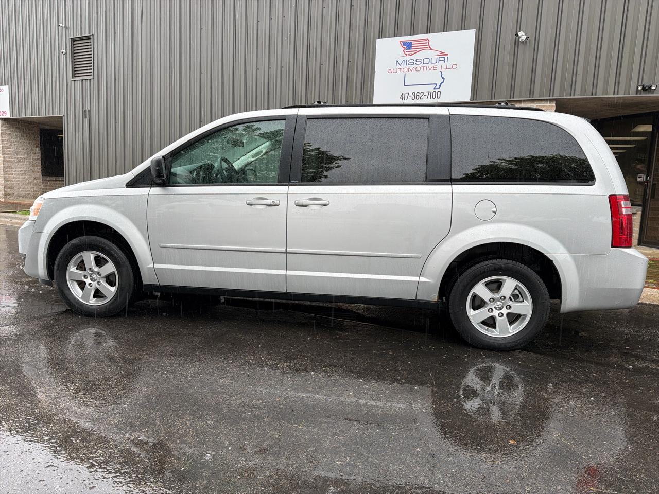Dodge Grand Caravan SE 2010